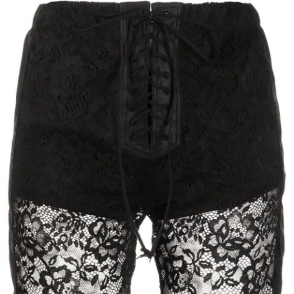 Unravel Project Size 28 Lace Layered Cycling Short - Picture 4 of 12